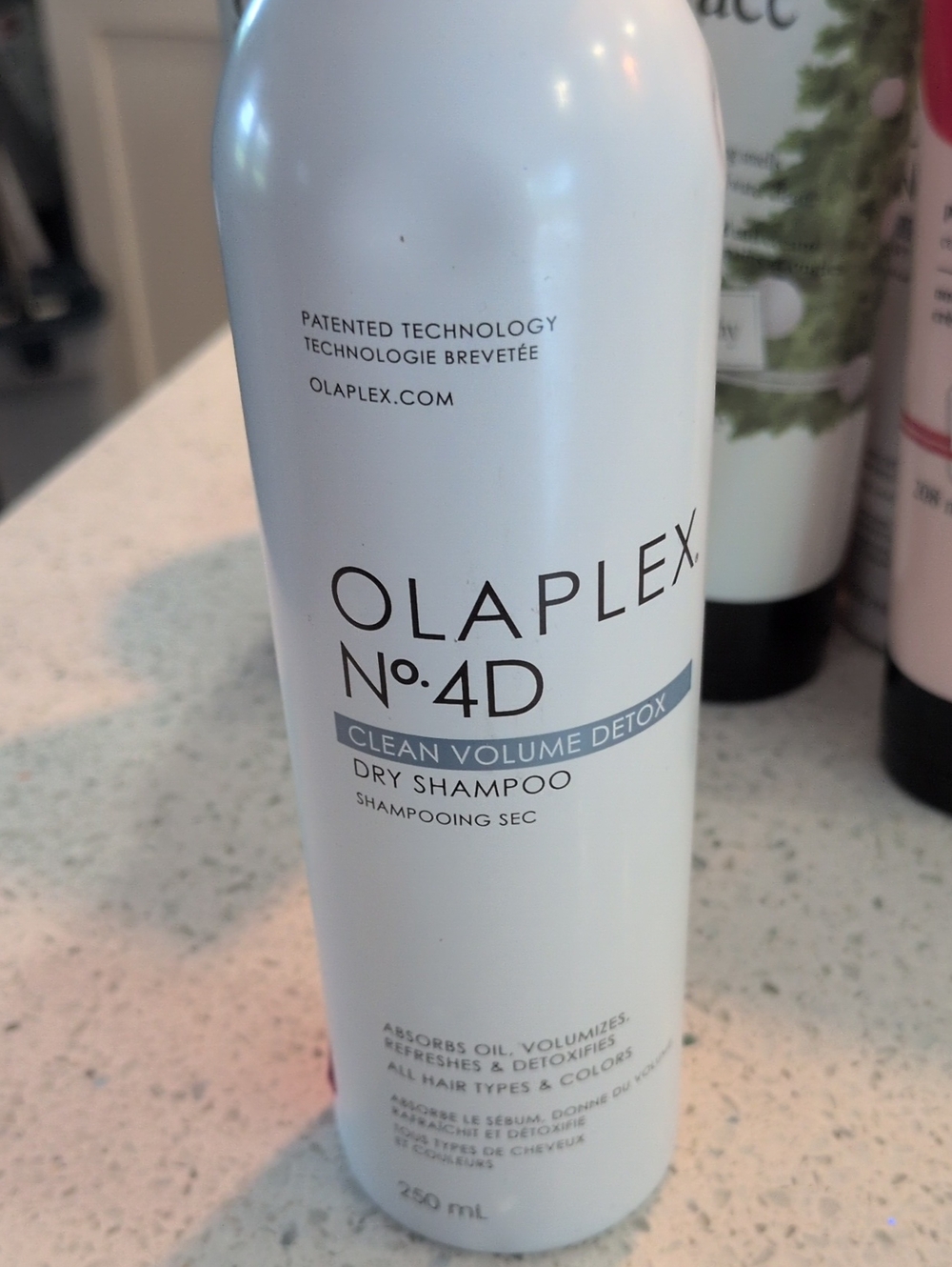 OLAPLEX No.4D Clean Volume Detox Dry Shampoo - New